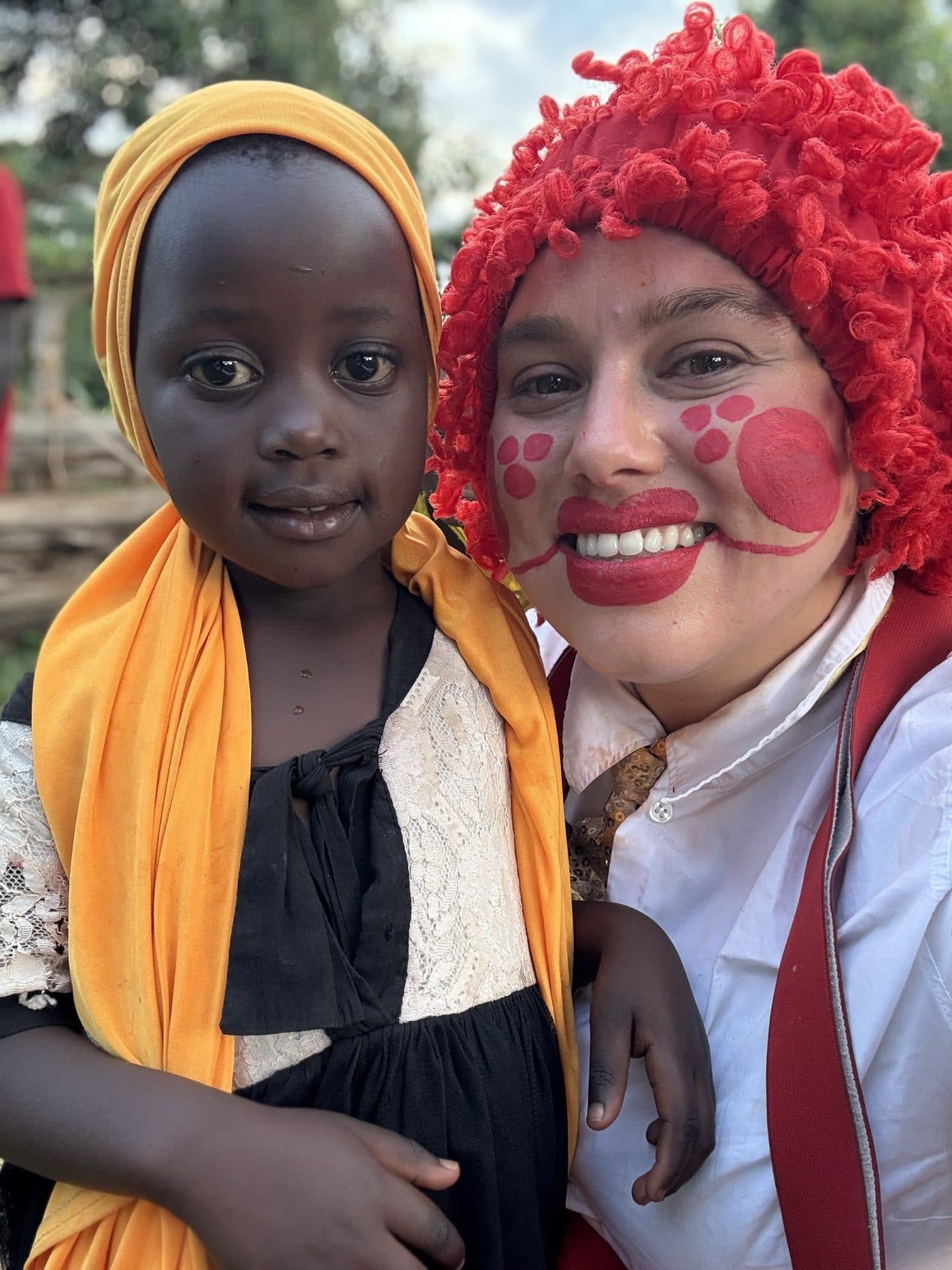 Feestclown liefdadigheid Uganda 2025
