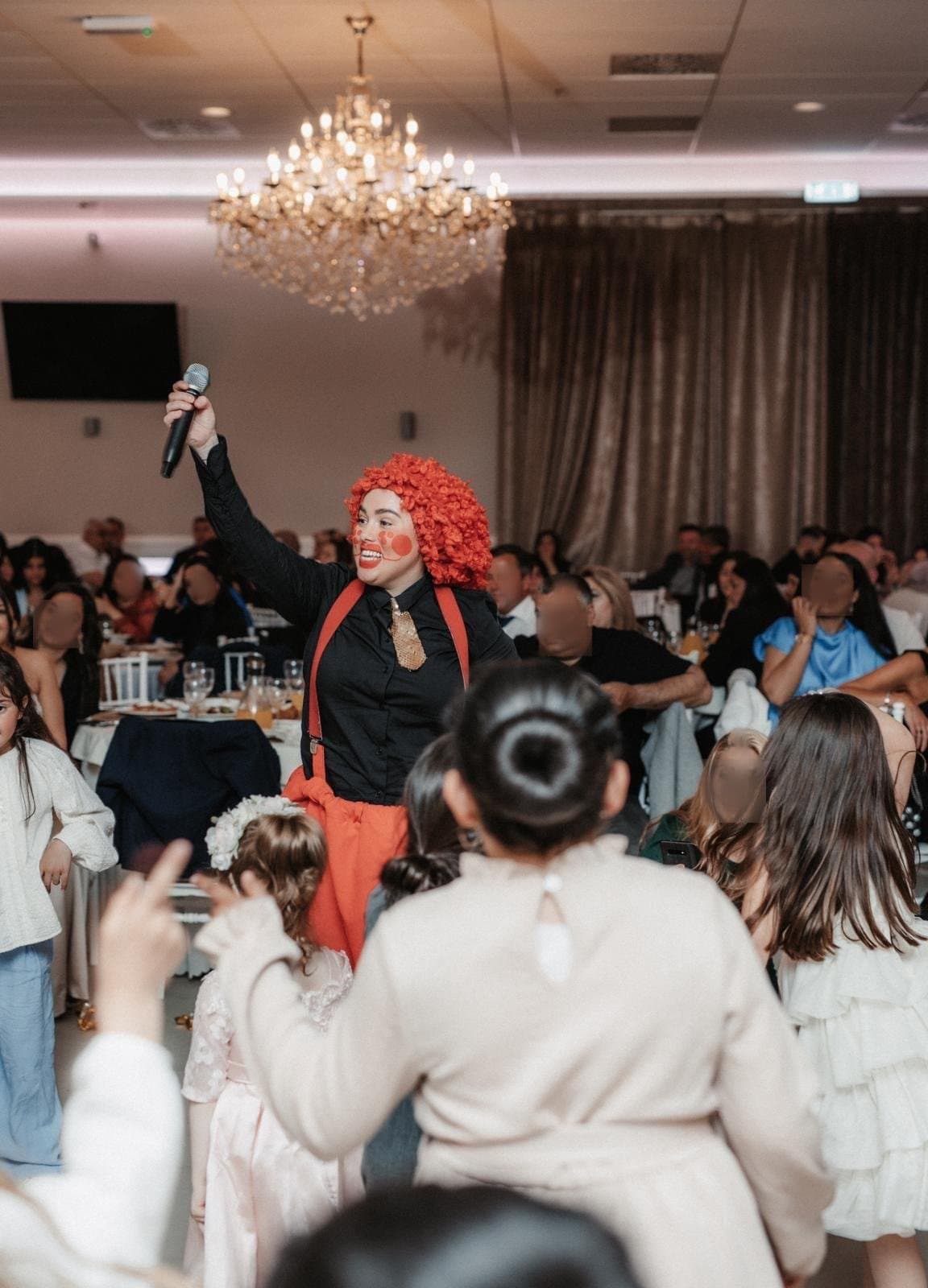 Feestclown entertainment op bruiloften